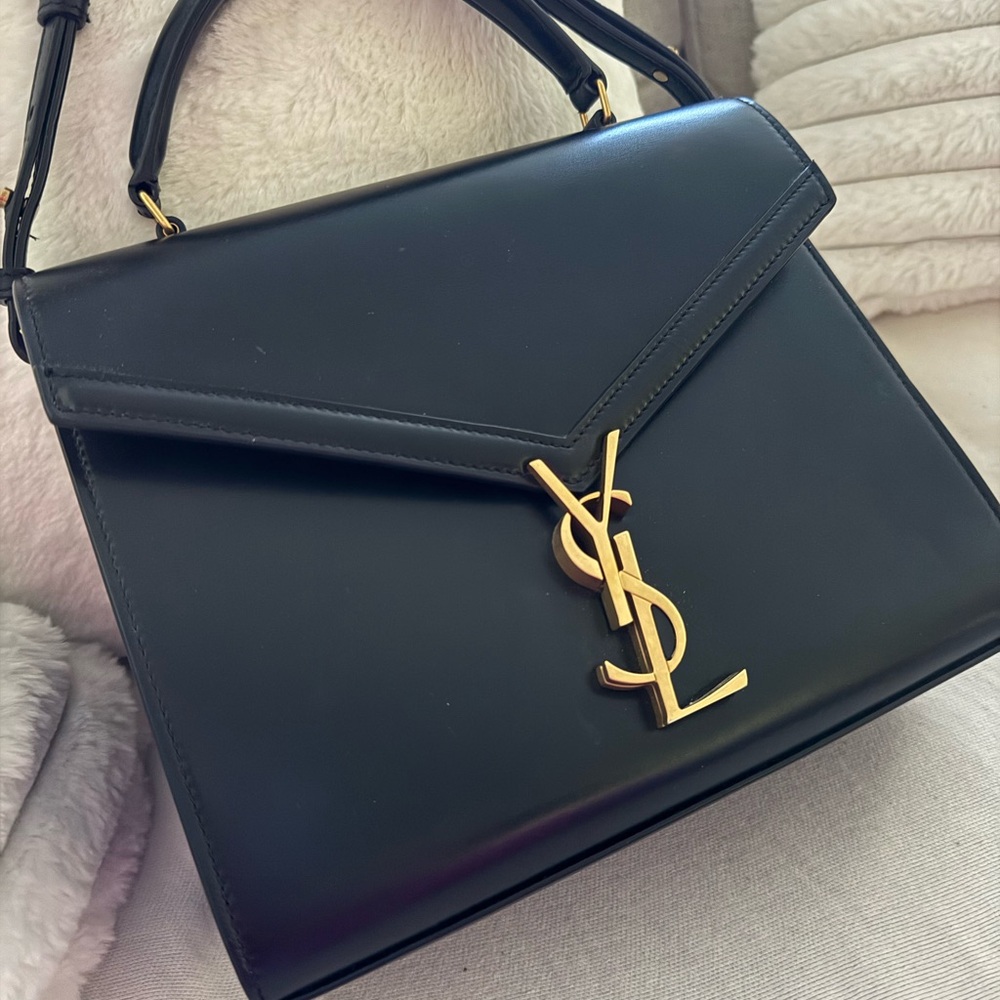 YSL YVES SAINT LAURENT CASSANDRA MEDIUM TOP HANDLE BAG in BLACK - Picture 11 of 11